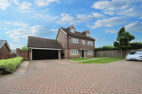 View Full Details for Penny Close, Boughton Monchelsea, Maidstone