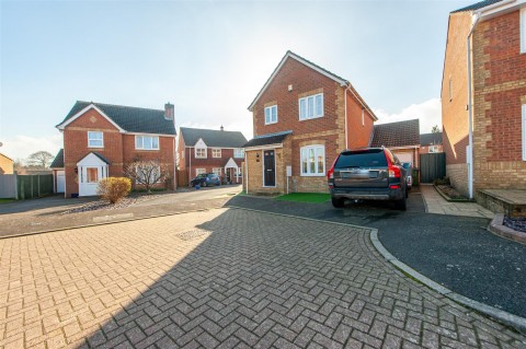 View Full Details for Teasel Close, Weavering, Maidstone