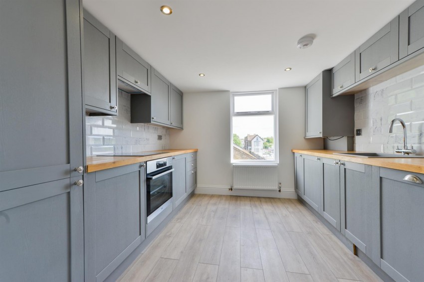 Images for Flat 2, 12 Marine Gardens, Margate