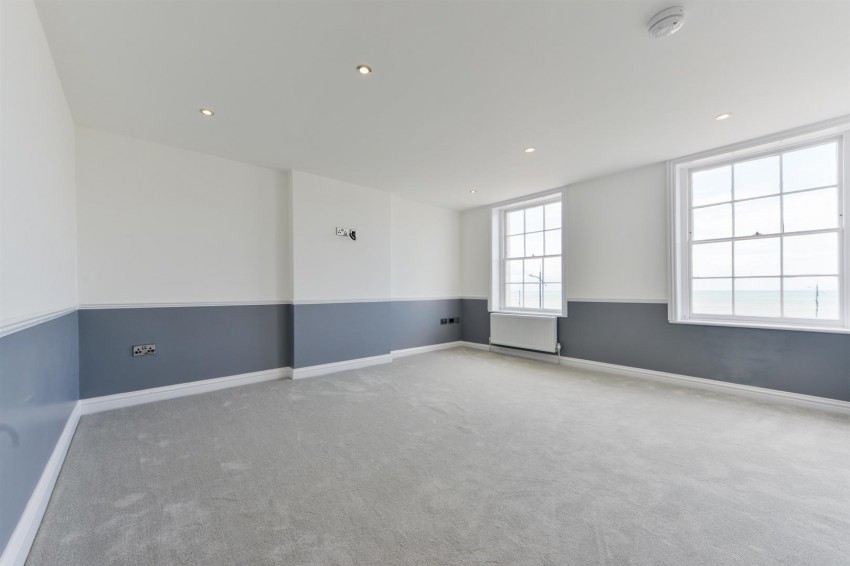 Images for Flat 2, 12 Marine Gardens, Margate