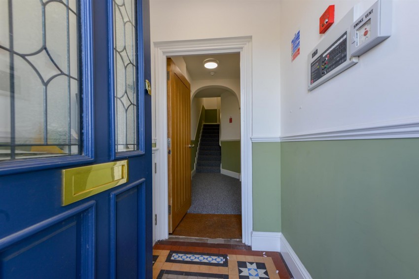 Images for Flat 1, 12 Marine Gardens, Margate