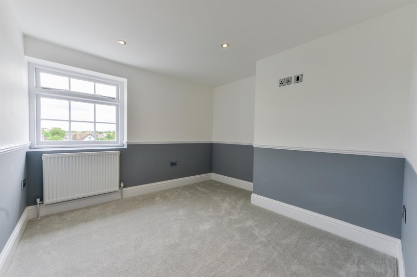 Images for Flat 1, 12 Marine Gdns, Margate