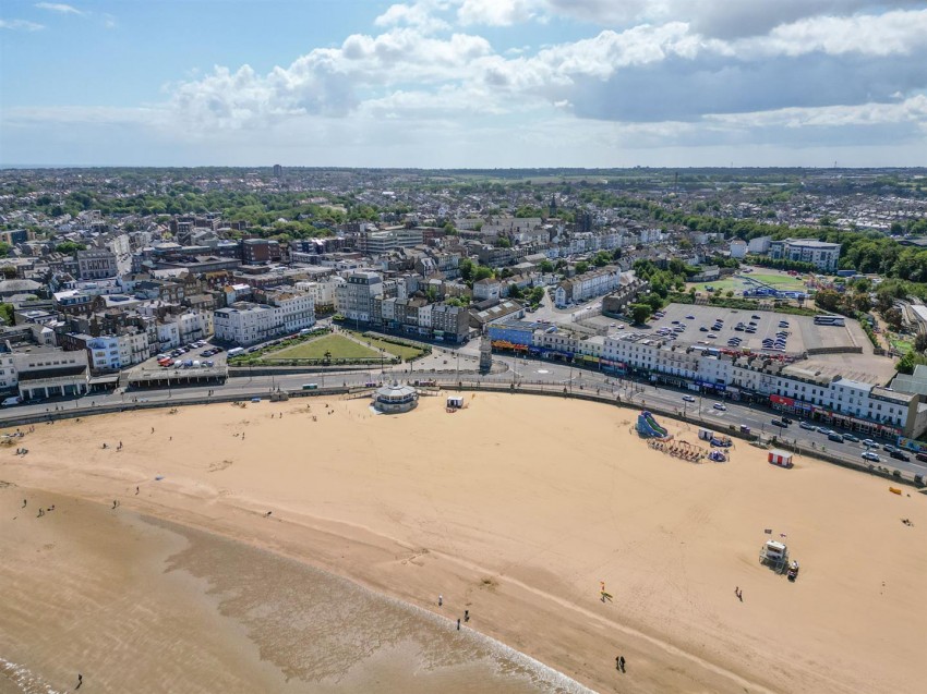 Images for Flat 1, 12 Marine Gardens, Margate