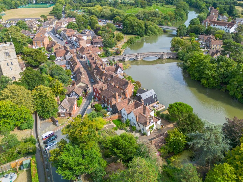 Images for Wickham Lodge, The Quay, Aylesford