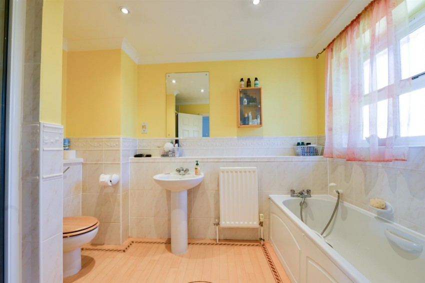 Images for Hogs Orchard, Swanley Village