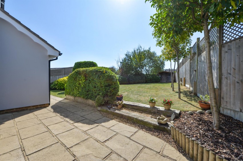 Images for Hogs Orchard, Swanley Village