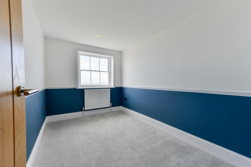 Images for Flat 3, 12 Marine Gdns, Margate
