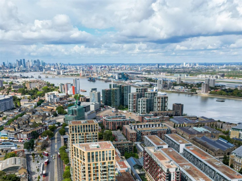 Images for Duke Of Wellington Avenue, London