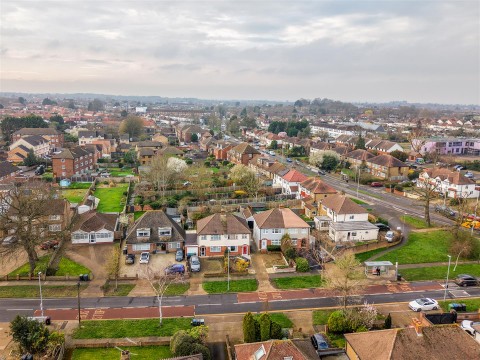 View Full Details for Gilders Road, Chessington