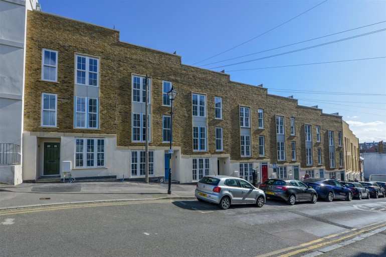 Fort Road, Margate