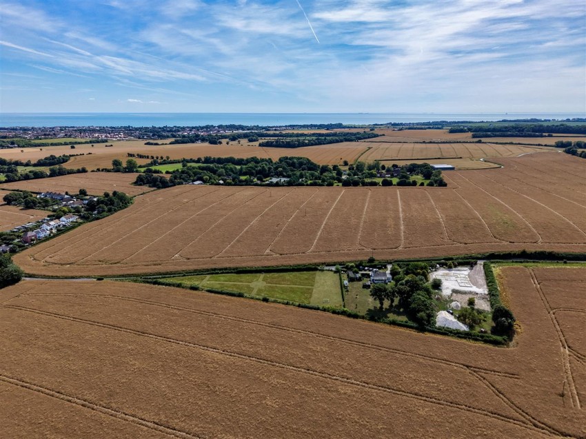 Images for Pommeus Lane, Ripple, Deal