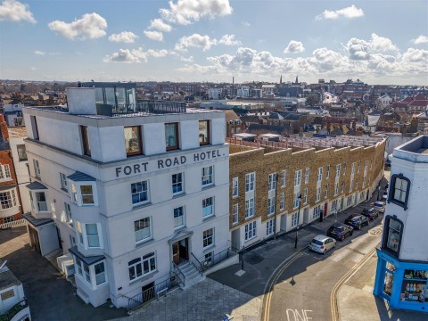 View Full Details for 10a Fort Road, Margate